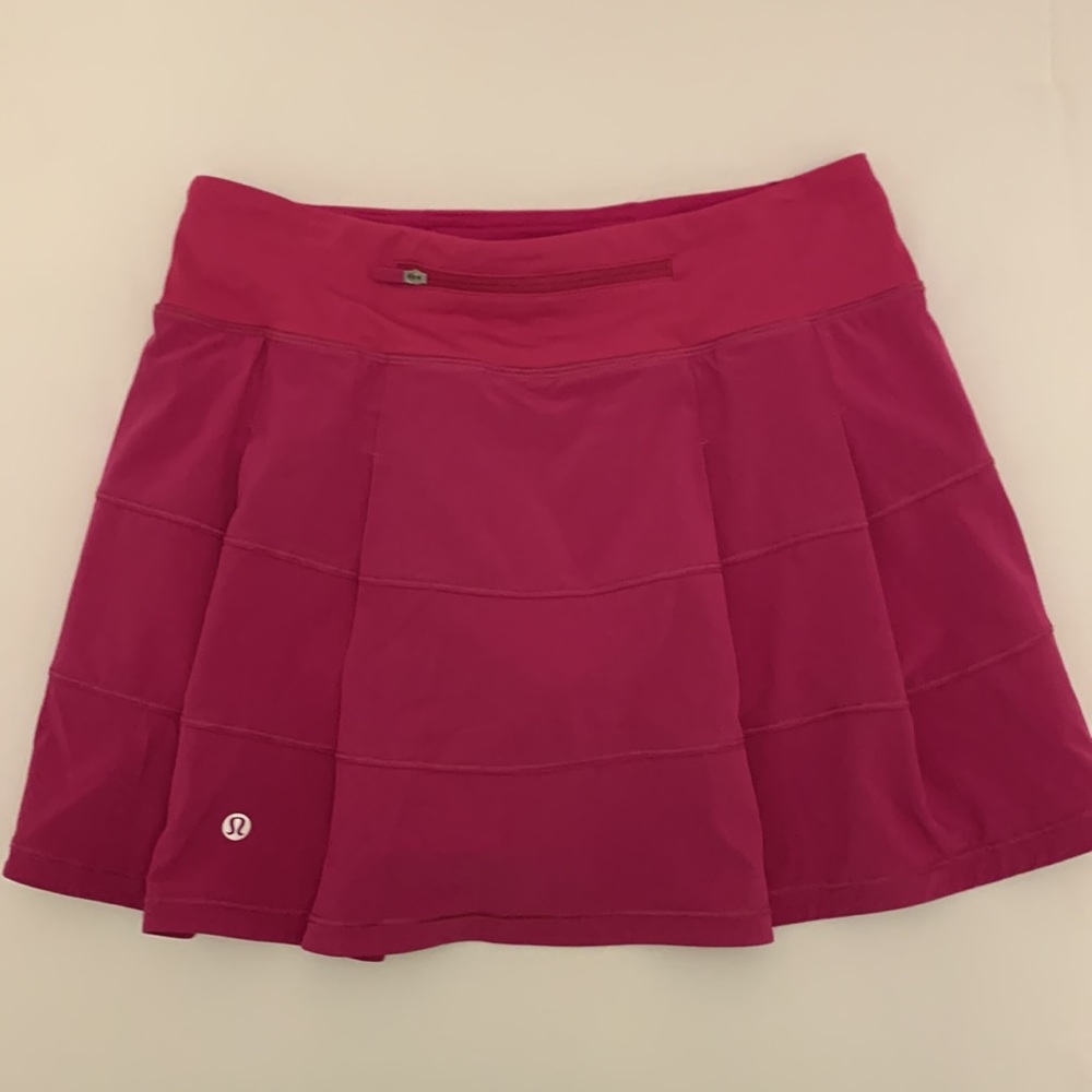 LULULEMON Pace Rival Skirt 4” Size 4 Pink
